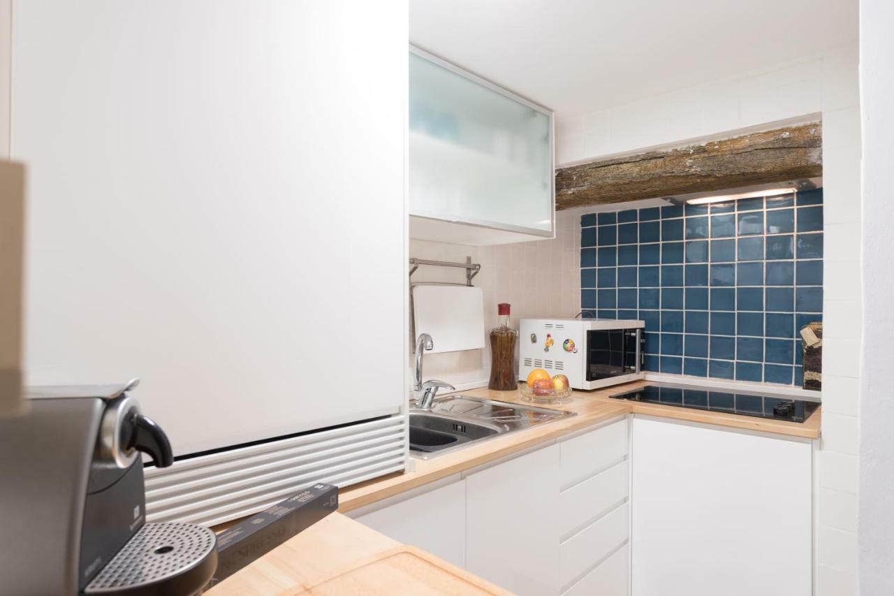 Charming Apartment Travessa Do Alcaide Lisboa Екстериор снимка