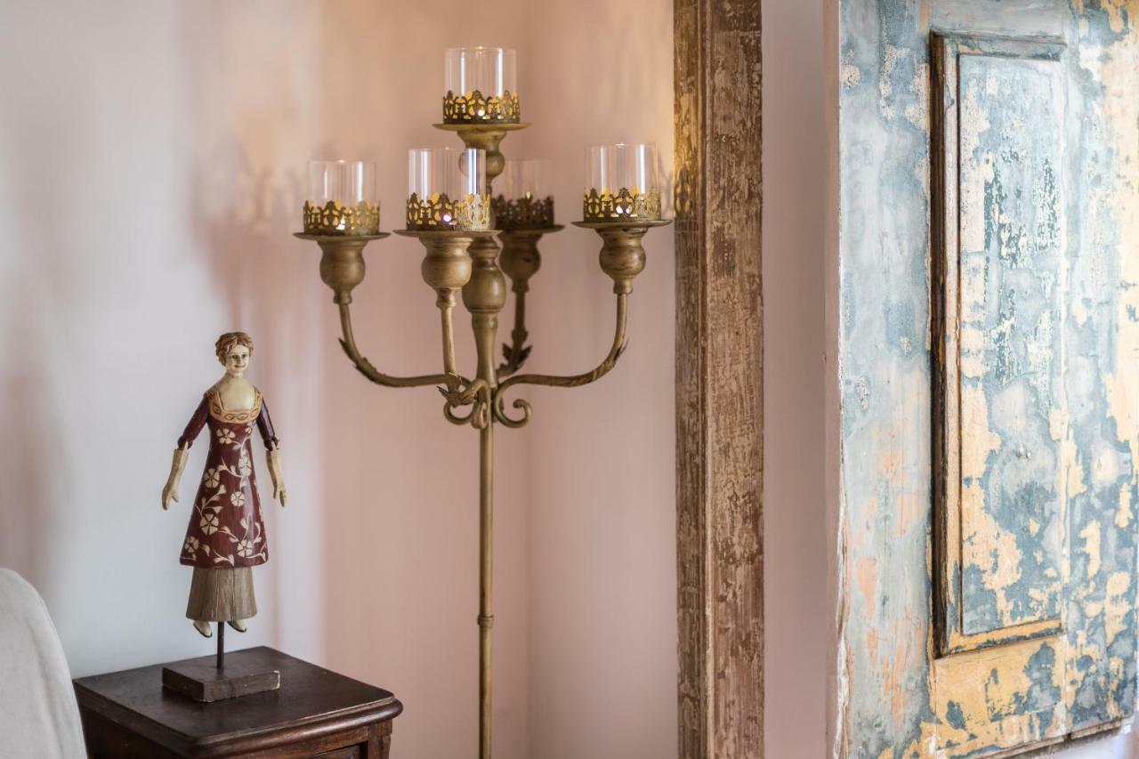 Charming Apartment Travessa Do Alcaide Lisboa Екстериор снимка